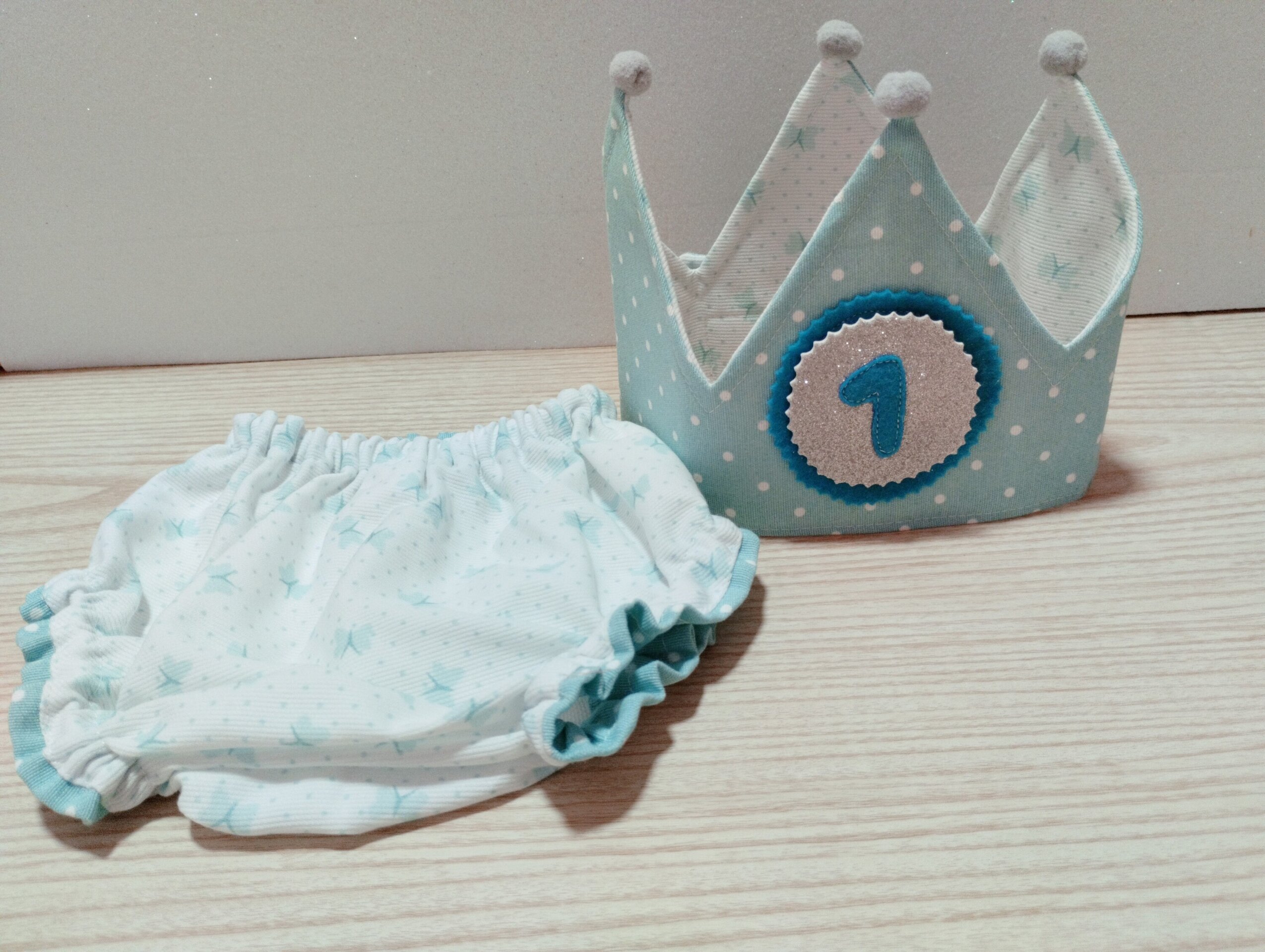 Corona reversible mod.Londres colec.Lunares y Mariposas verde agua - 10